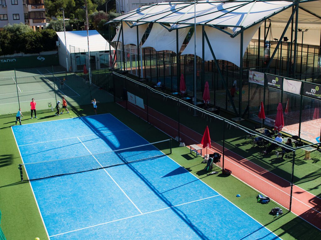Abigarrado Subordinar nombre de la marca Pistas exteriores de pádel y tenis - Club deportivo Stadio Alicante